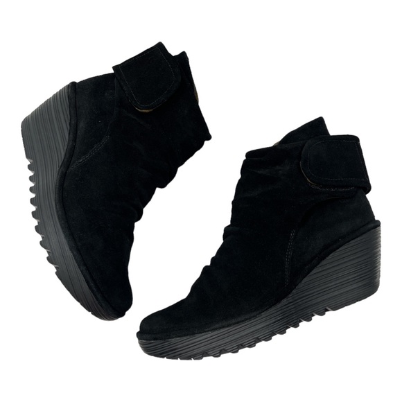 FLY London Women's Yegi689fly Ankle Bootie Black Suede size 41 - Picture 8 of 13